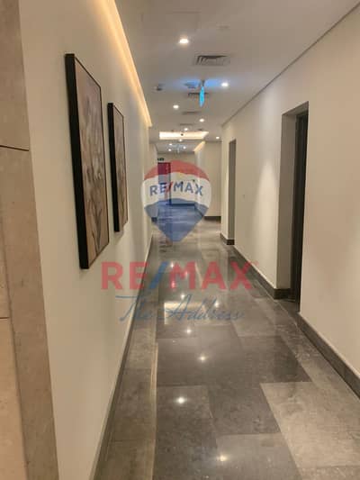 مکتب  للايجار في الشيخ زايد، الجيزة - e90088cc-de8f-42e0-8d4d-920da03f480c. jpg