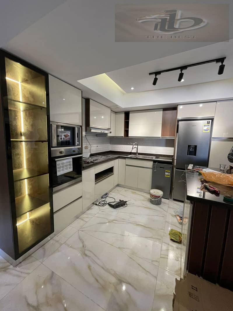 4 1b76f04f-6b7f-4a74-808c-5b5efe825e1d. jpeg