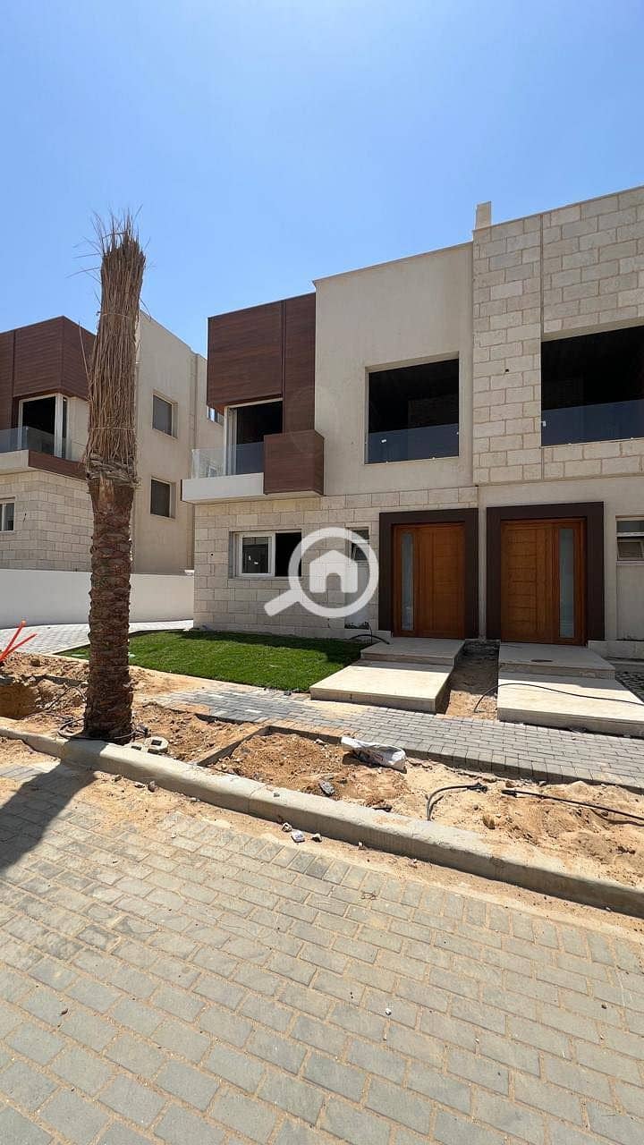 7 520255570_1416031582941624_977899102130857296_n. jpg