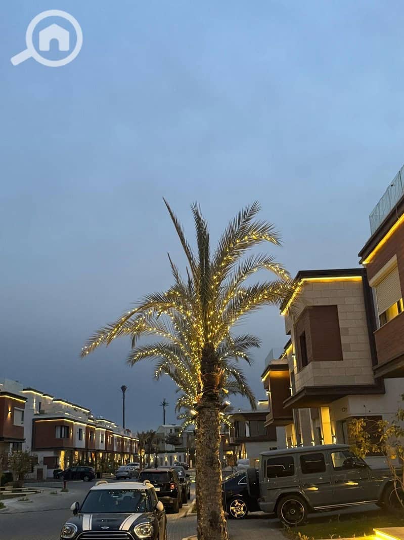 9 527688818_122275596032227077_5651517836043325328_n. jpg