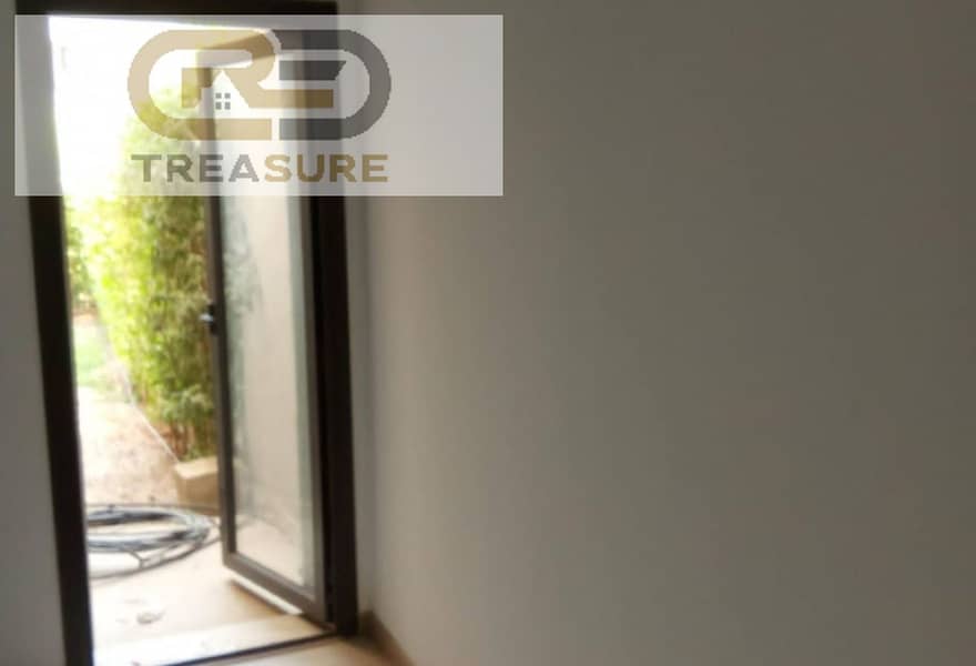 7 820e8803-182a-40fe-9551-81857c6f8431. jpg