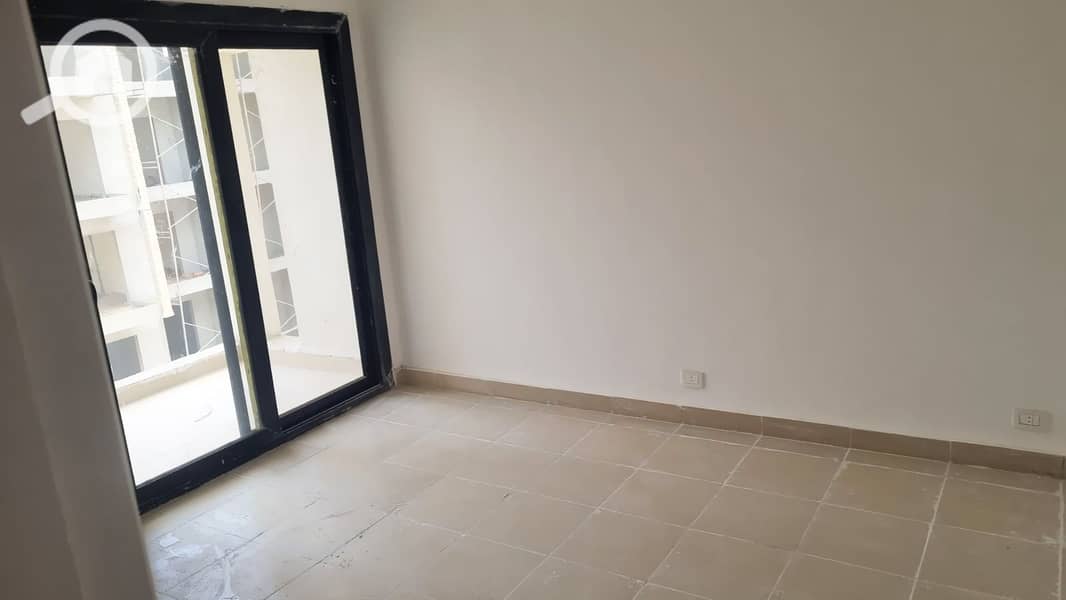 9 شالية-للبيع-بقرية-ستلا-دى-مارى-الجولف-السويس-chalet-for-sale-stella-de-mare-golf-resort- (8). JPG