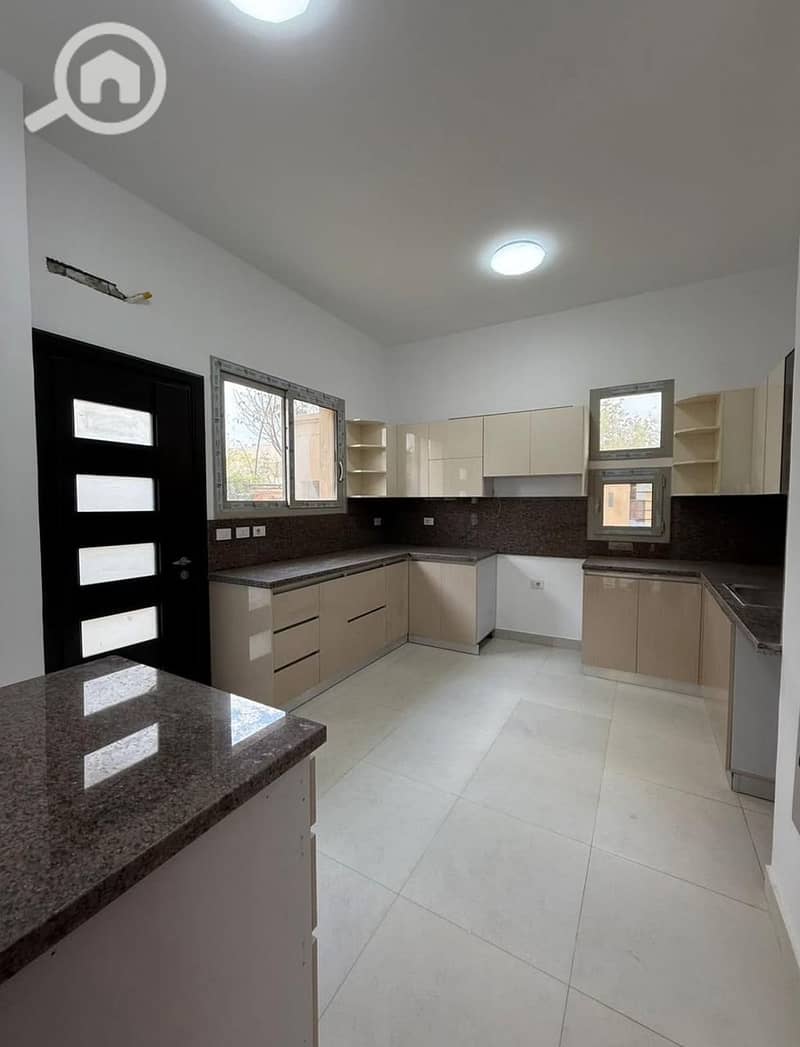 5 WhatsApp Image 2025-11-24 at 2.06. 23 AM (1). jpeg