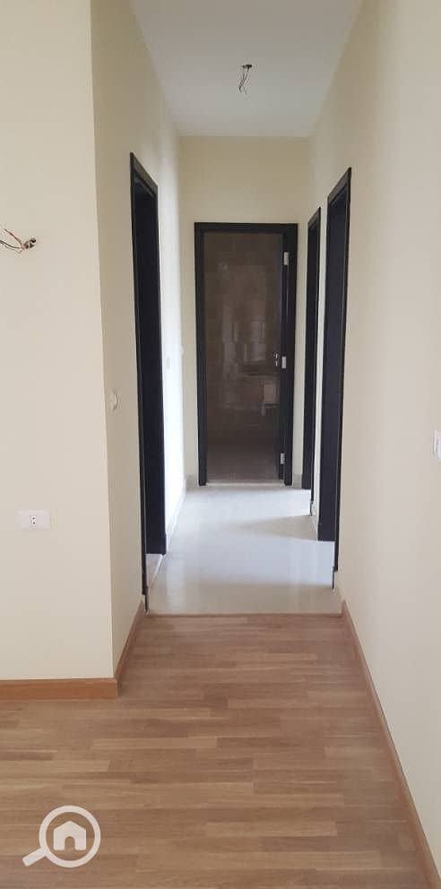 9 7b5aaf21-2a34-4489-bea2-f72aa8e8f80a. jpg