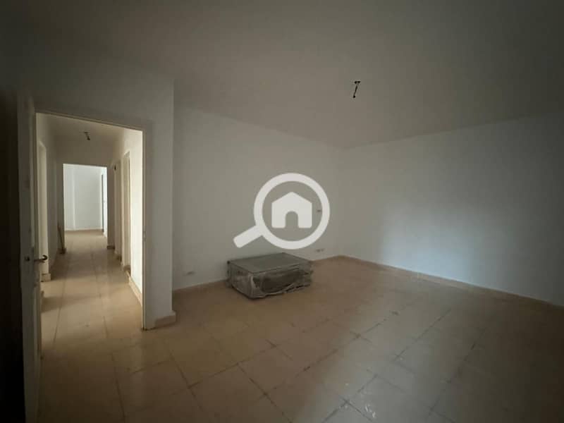 8 2892e0e4-5f91-4d6a-a3d4-2bbbf16d035f. jpg