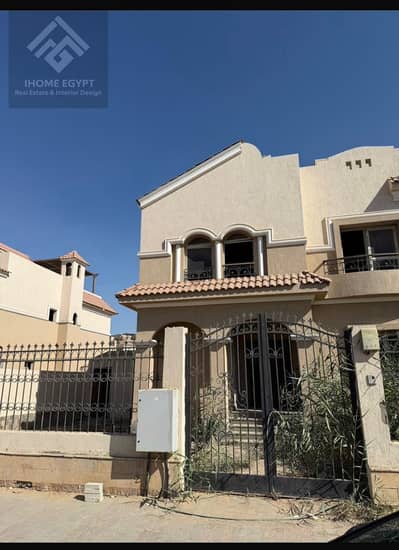 5 Bedroom Townhouse for Sale in Sheikh Zayed, Giza - WhatsApp Image 2026-01-17 at 6.35. 42 PM. jpeg 5 Bedroom Townhouse for Sale in Sheikh Zayed, Giza - WhatsApp Image 2026-01-17 at 6.35. 42 PM. jpeg