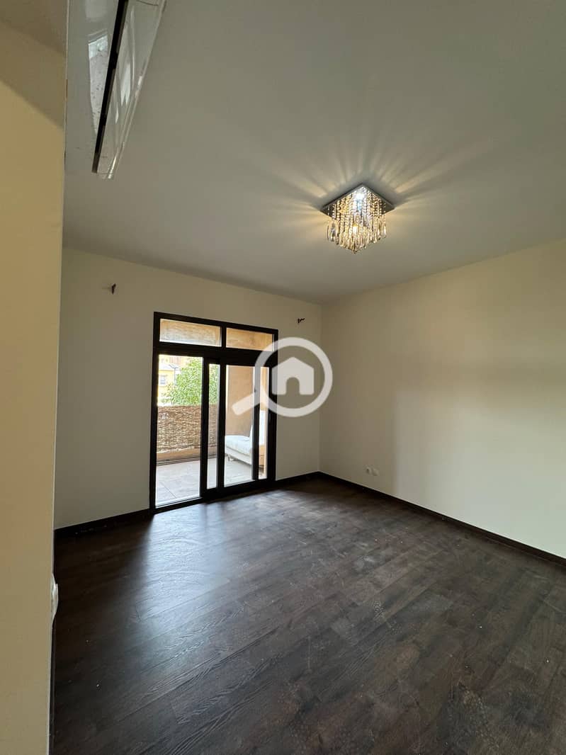 5 8df4306a-f8ed-4a4d-a572-3b3f423dd3f9. jpeg