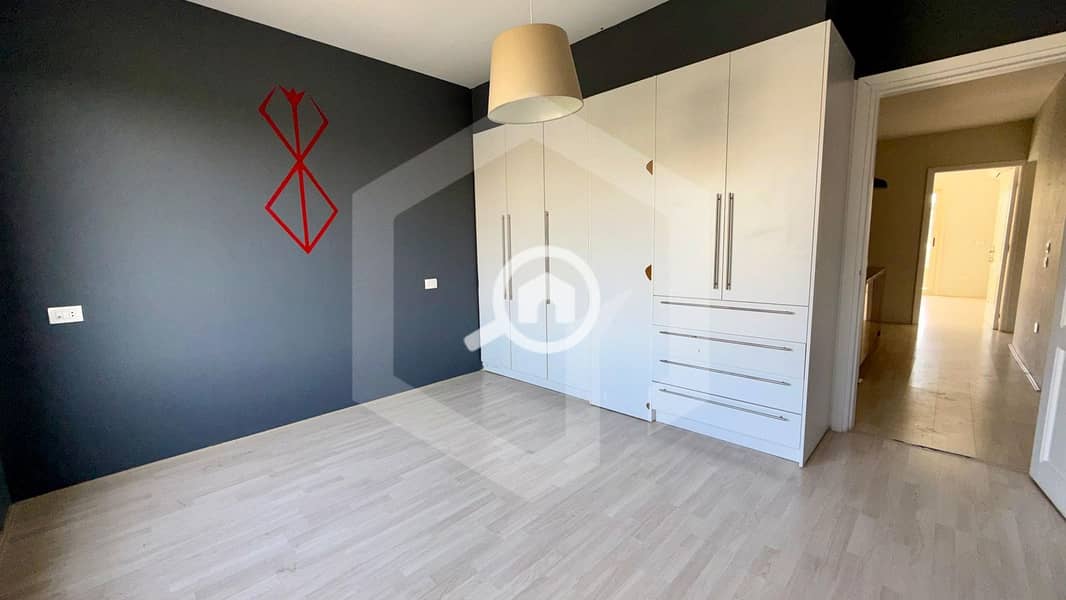 8 Golf Views Palm Hills 8. jpg