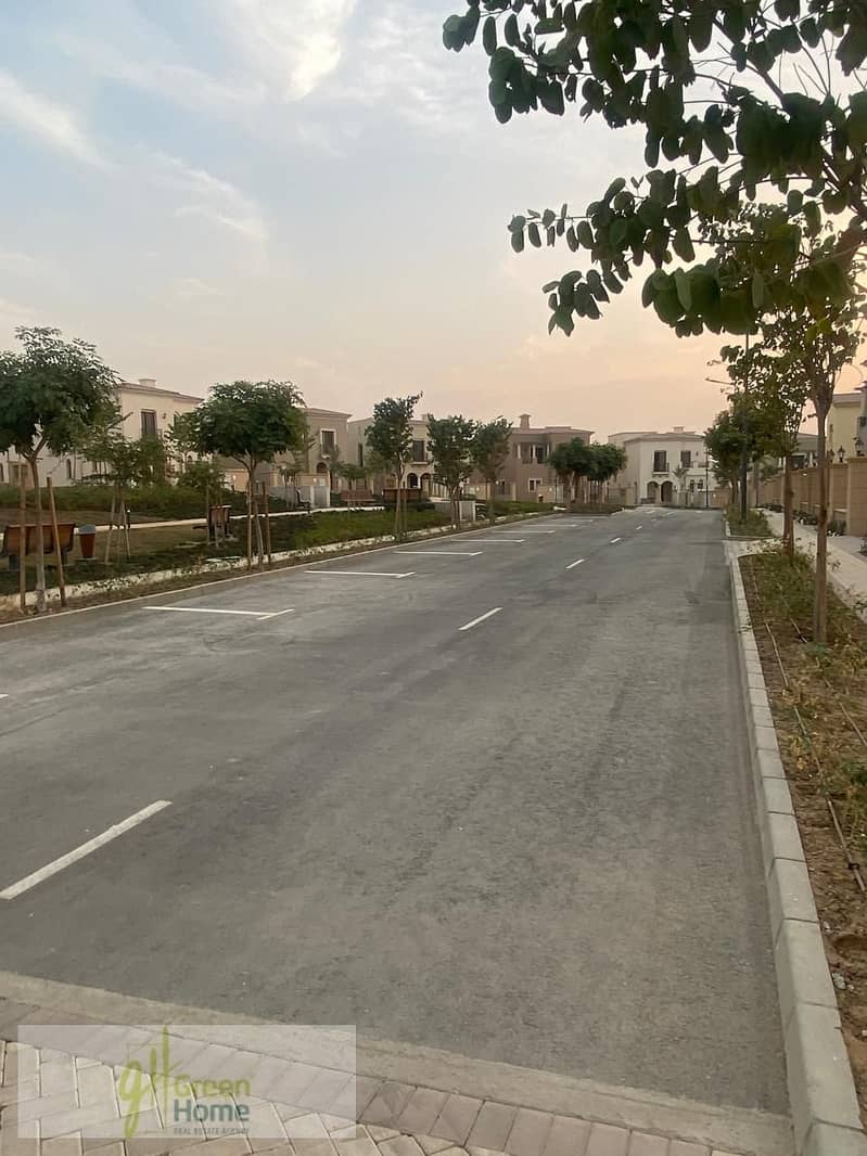 9 659747e9-e06e-42c6-82db-a2d262d5dee6. jpg