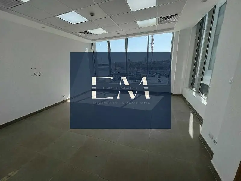 Clinic overlooking plaza in agora Commercial Complex (prime location) - Veduta 6