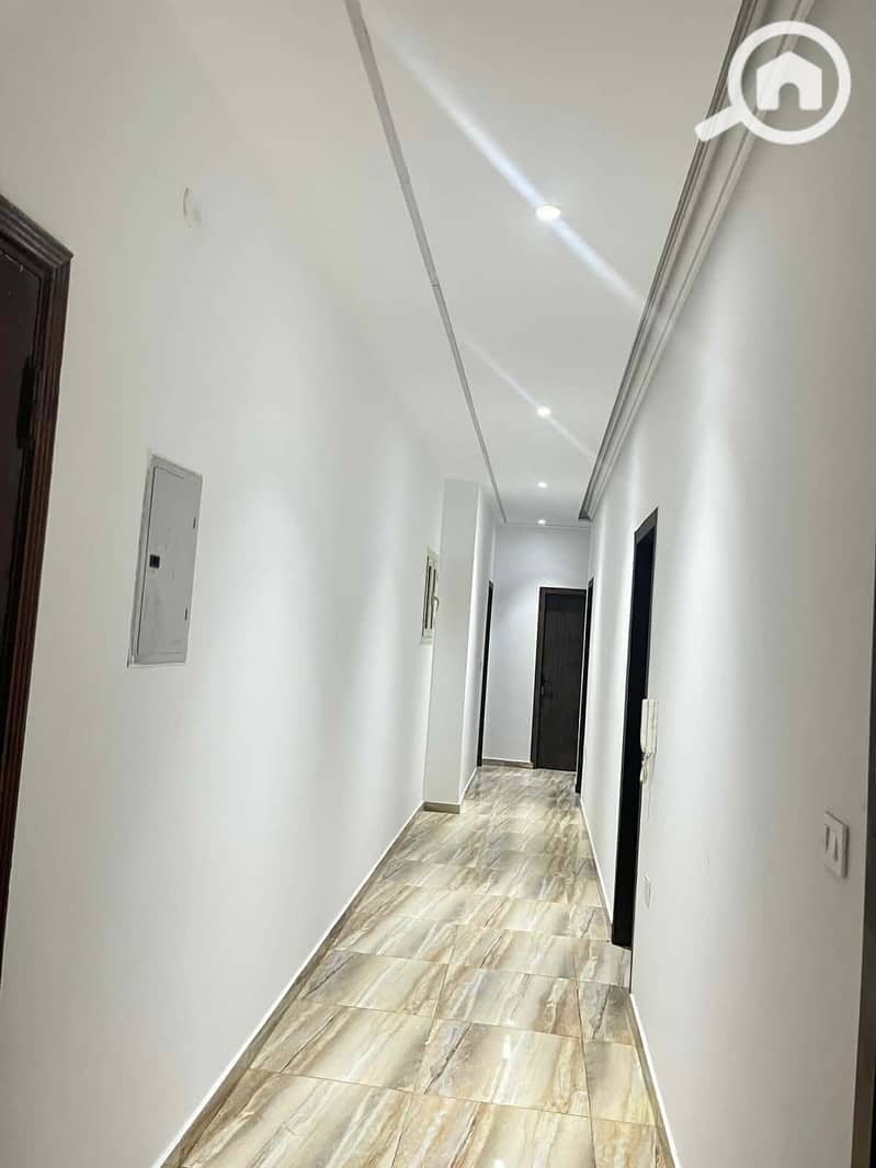 6 97d7ddc0-7dc7-4d5b-83cb-136588c80393. jpg