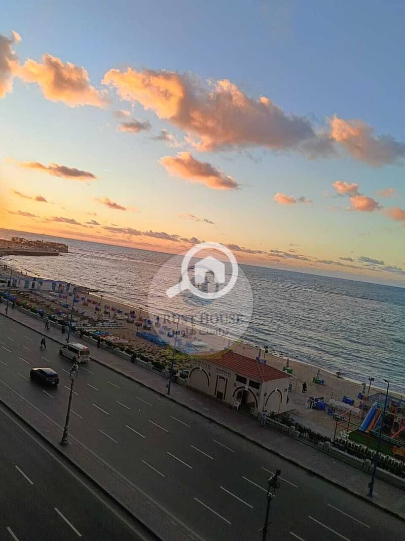 10 WhatsApp Image 2026-01-19 at 16.44. 26 (1). jpeg