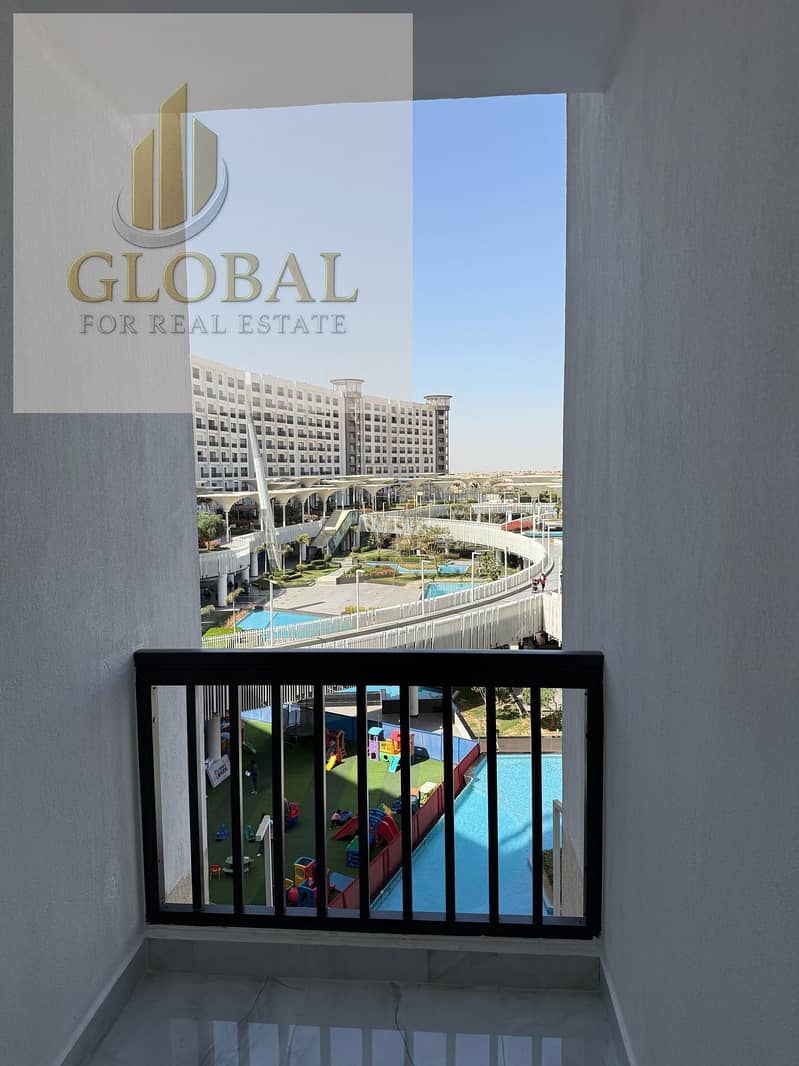 3 4dfb6616-bc8f-48d5-b0f9-91d9d3d5d7ac. jpg