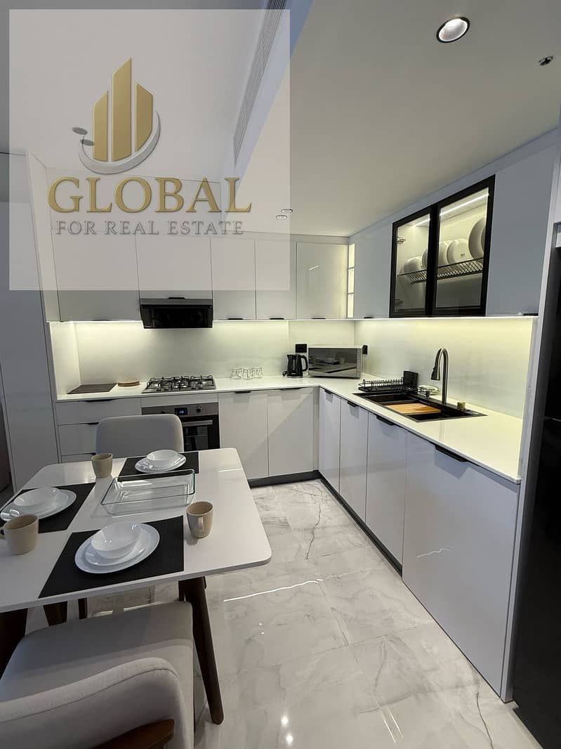 8 61193615-935a-4807-b923-ffebcadcc383. jpg