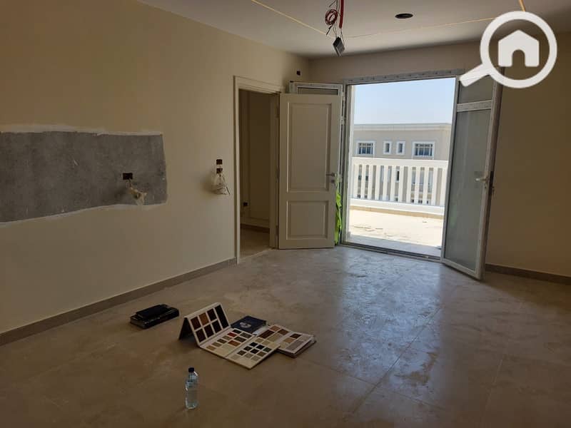 2 5c394900-3d1c-4eae-ad1d-4bda3e515b9f. jpeg