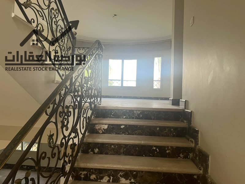 4 5a262c03-824d-4a0e-ac38-de48b68b8536. jpg