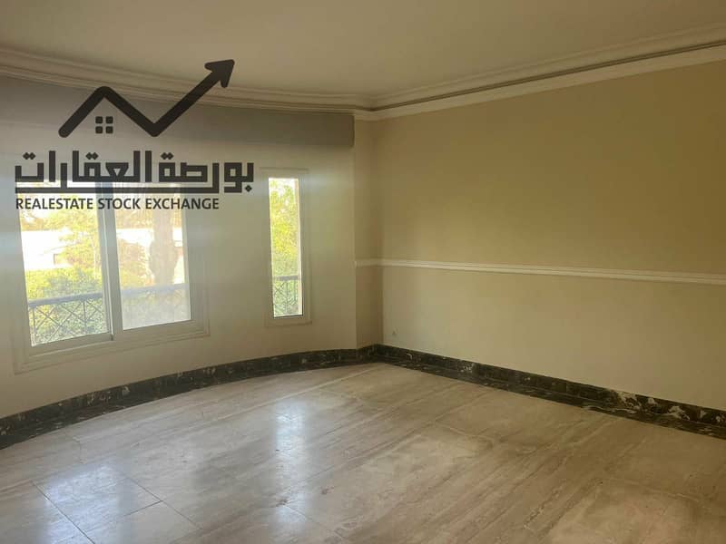 10 beecb812-9be8-4963-a86c-92ea41716e9c. jpg