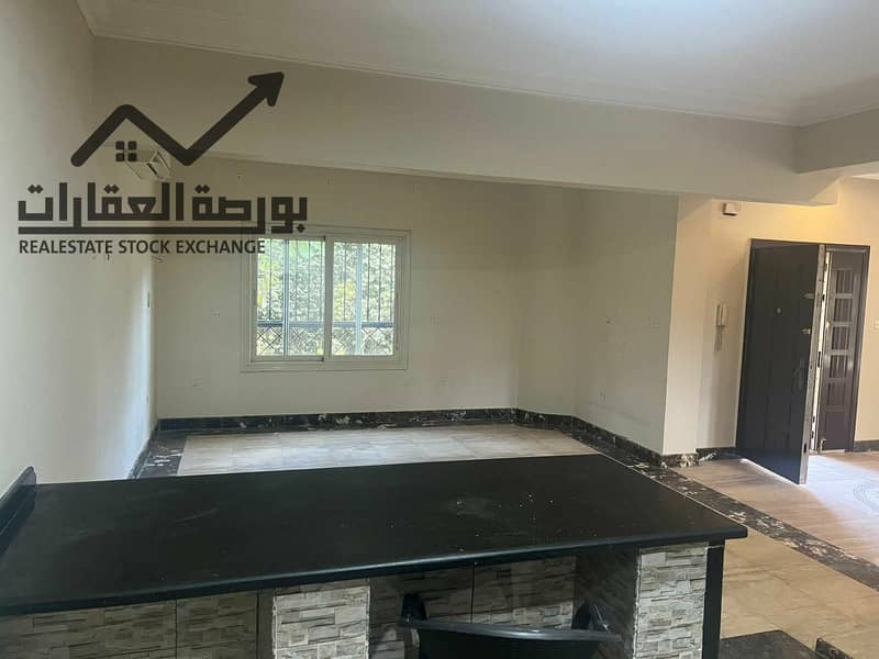 12 ef557375-2c90-47fe-9163-1524fb4a3dad. jpg