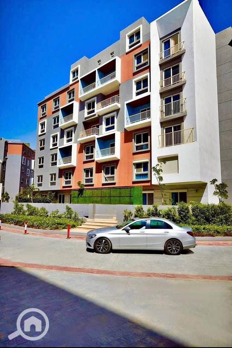 21 f7a54e00-ad44-448a-8627-462eff962dd5. jpg