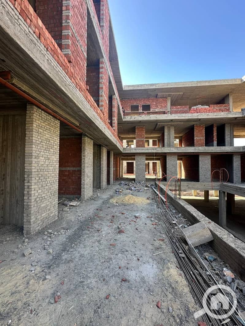 4 e6974e32-65a2-4e63-82b5-3b907161ec11. jpg