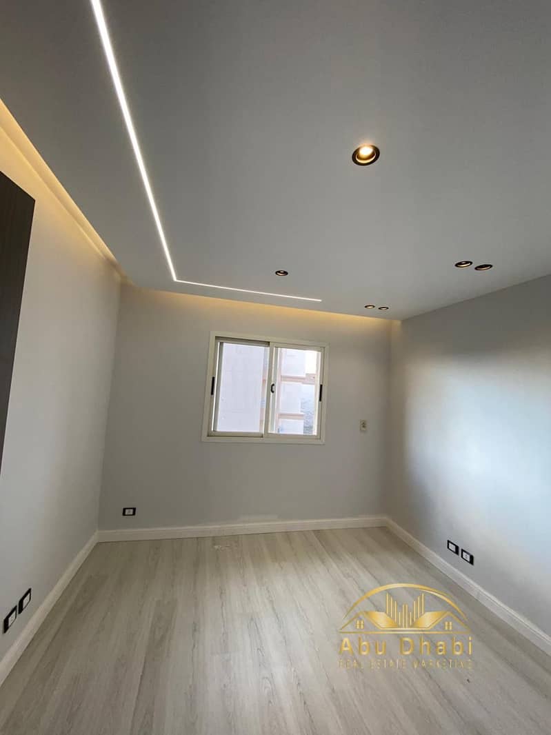 10 e412ae08-6398-4cf0-8107-54514050155f. jpg