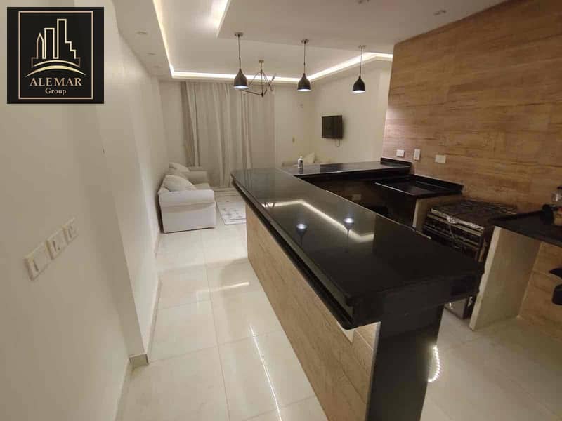 4 7aa487af-8651-4c19-82c8-ff8138e1f008. jpg