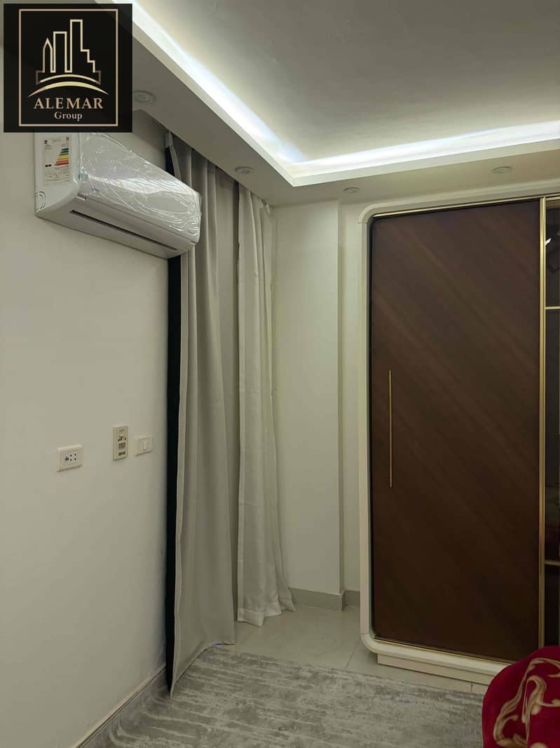 9 93c65f24-583b-472a-b99f-14a21fafe206. jpg