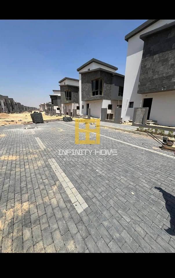 5 601135390_1586087292405963_4939373998206813911_n. jpg