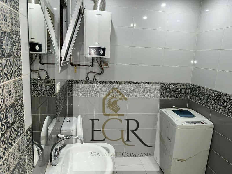 9 a2c47d7d-bf3e-46b0-a267-2a306c9229db. jpg