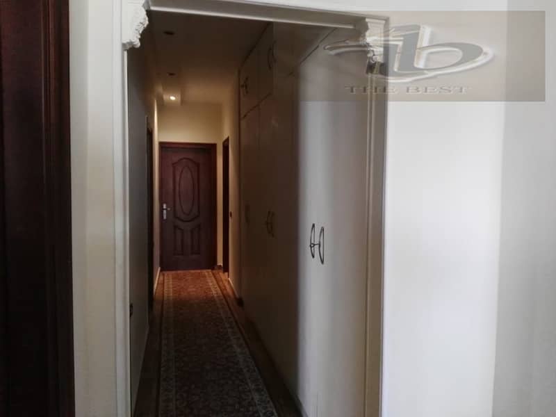 6 5c9cdcc1-2f73-4e4c-be80-3d8af1142433. jpeg