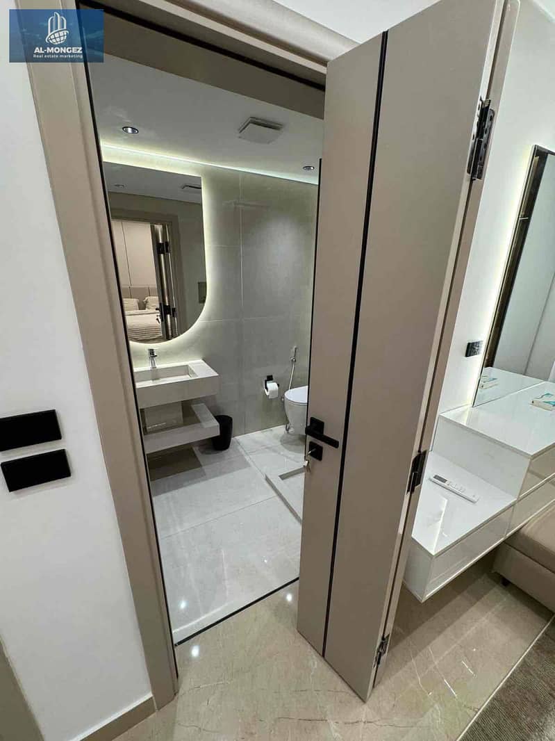 9 AC44E707-FEBC-48A0-B0FE-649F99E5C3A0. jpg