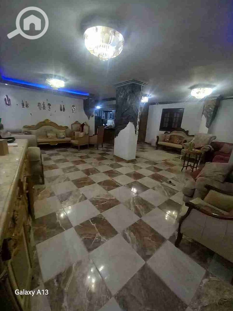 1000823357. jpg 1000823357. jpg