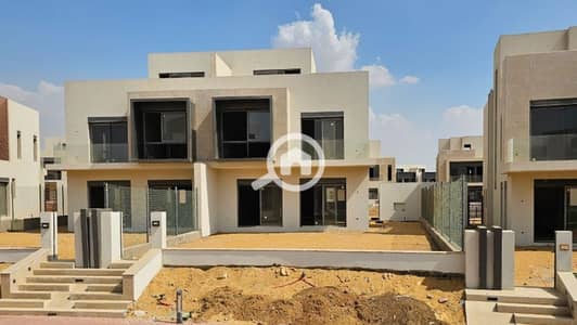 4 Bedroom Townhouse for Sale in Sheikh Zayed, Giza - 3. jpg 4 Bedroom Townhouse for Sale in Sheikh Zayed, Giza - 3. jpg