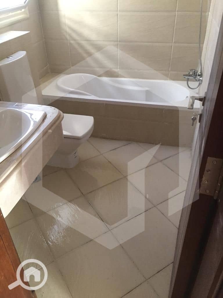 8 Grand Heights 8. jpg