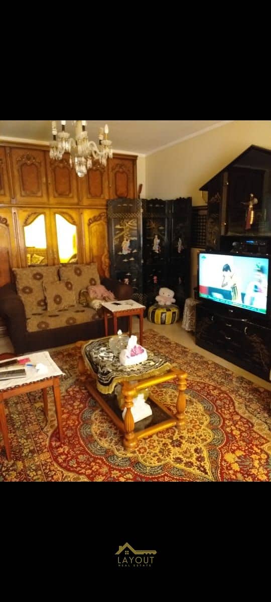 12 9d772c96-1c71-4336-87b1-a84fa829f22f. jpg