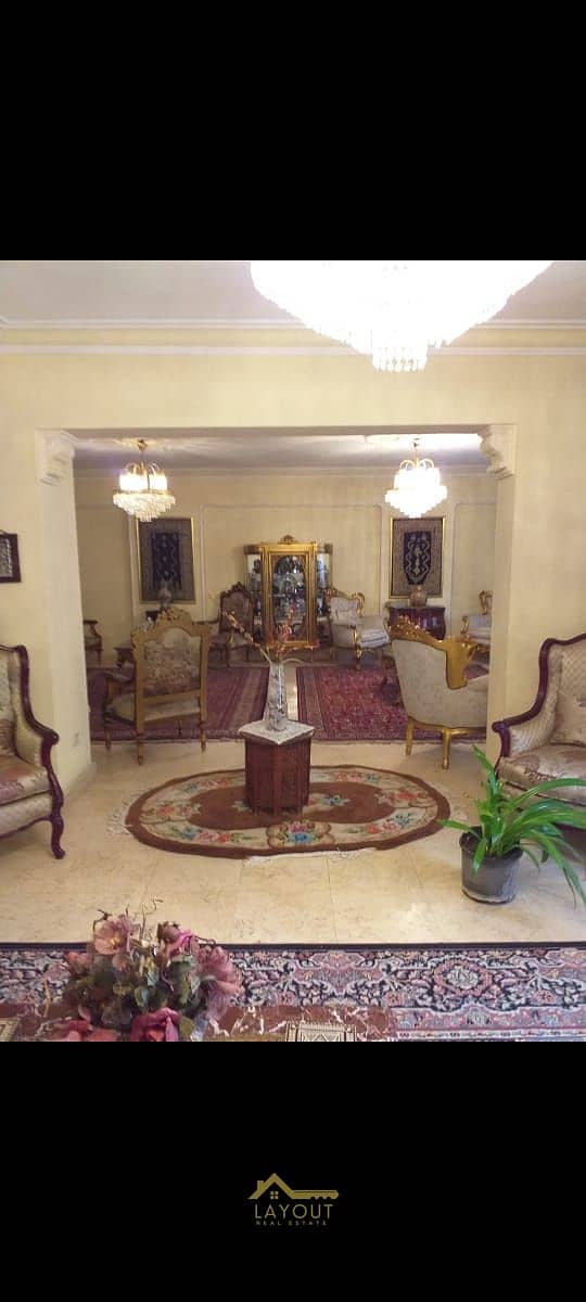 13 78f0e63e-68c5-465f-8160-b2e5627d8308. jpg