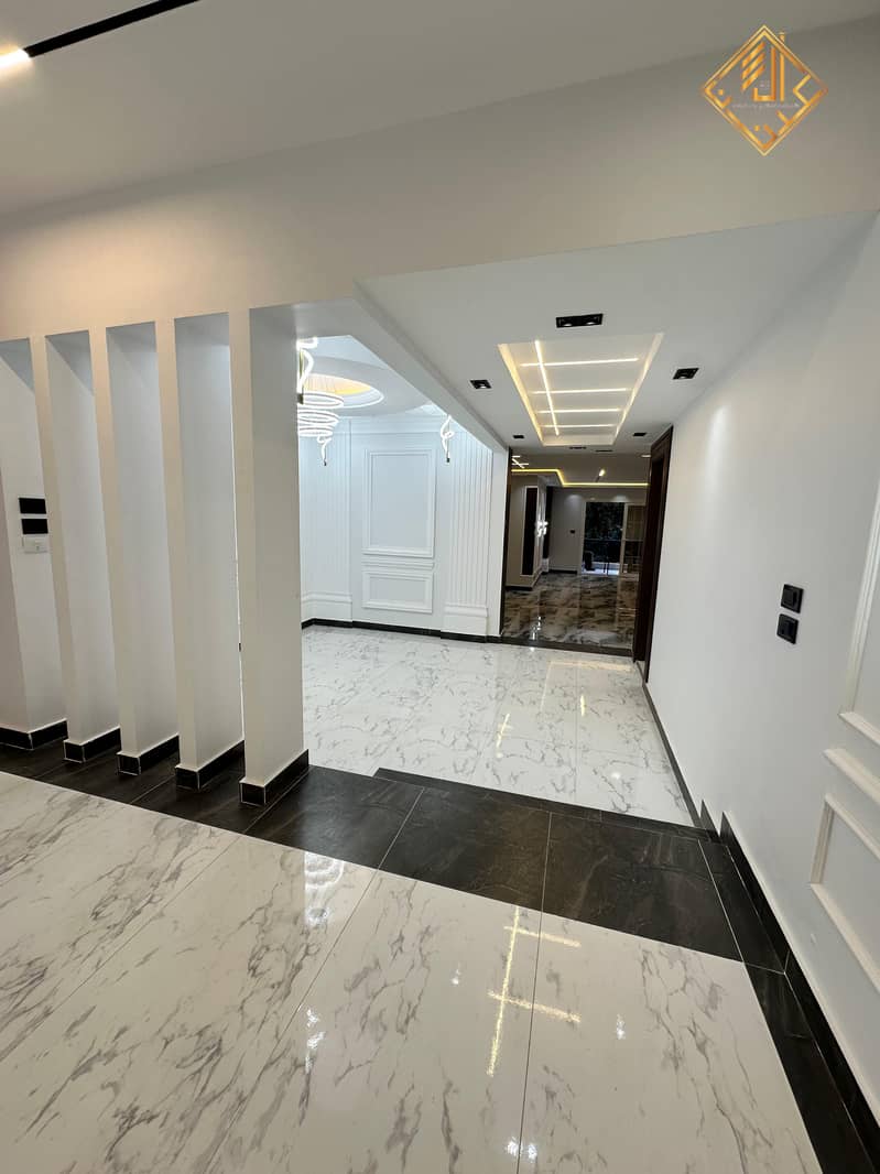 8 WhatsApp Image 2025-12-11 at 17.54. 32 (1). jpeg