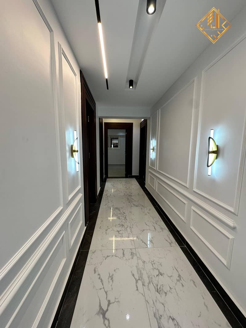 14 WhatsApp Image 2025-12-11 at 17.54. 34 (1). jpeg