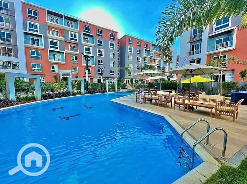 18 c0b7a62d-bac2-42a5-a7c4-92ee5d6d2f66. jpg