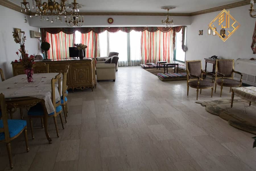 2 068fade3-f0f9-4f83-9f2d-64af4fd81598. jpg