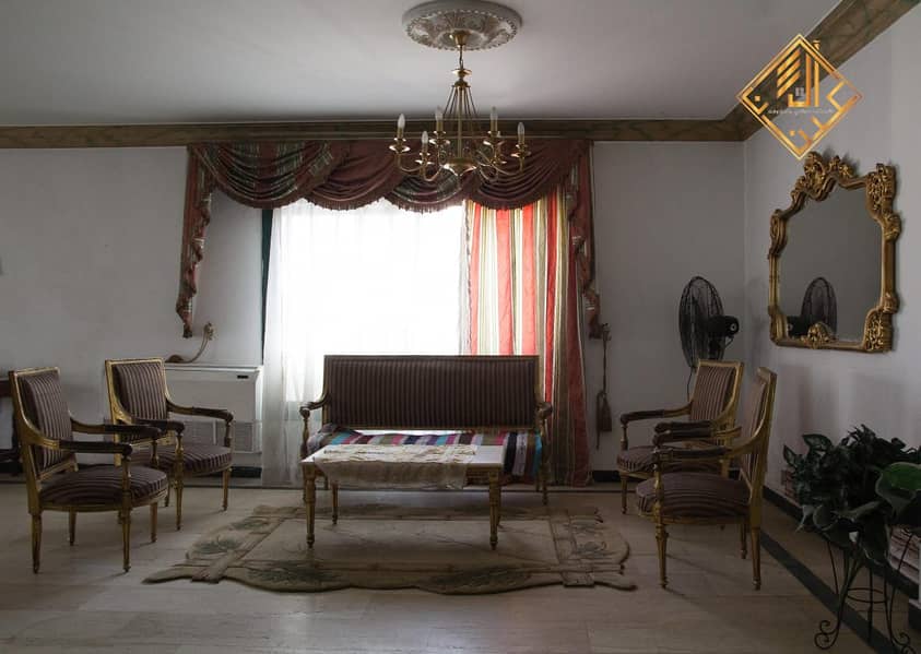 7 77034782-d2d8-4f87-bf04-bb2d6d377366. jpg