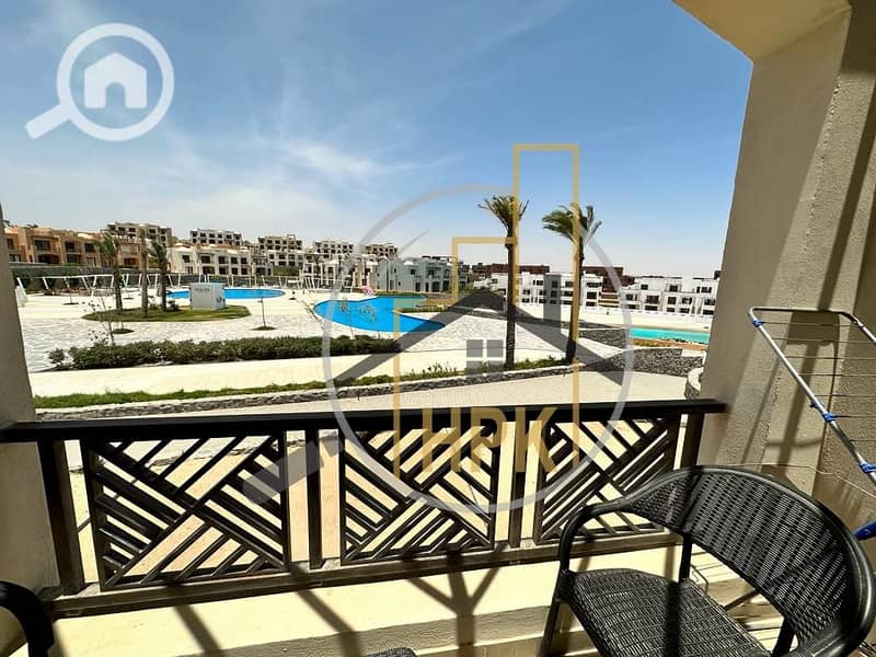 2 2b2f42b4-4006-421f-857f-15d2da3c7d6e. jpg