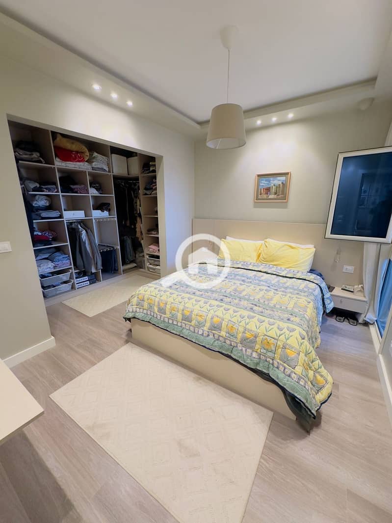 17 b0eff83a-679f-402c-954f-4ba0e4f47f48. jpeg