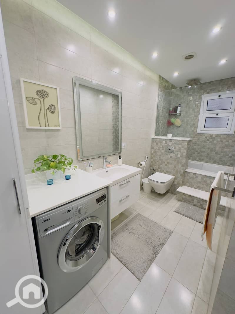 19 526aae34-c5b0-4679-aabe-0fbdf998f082. jpeg