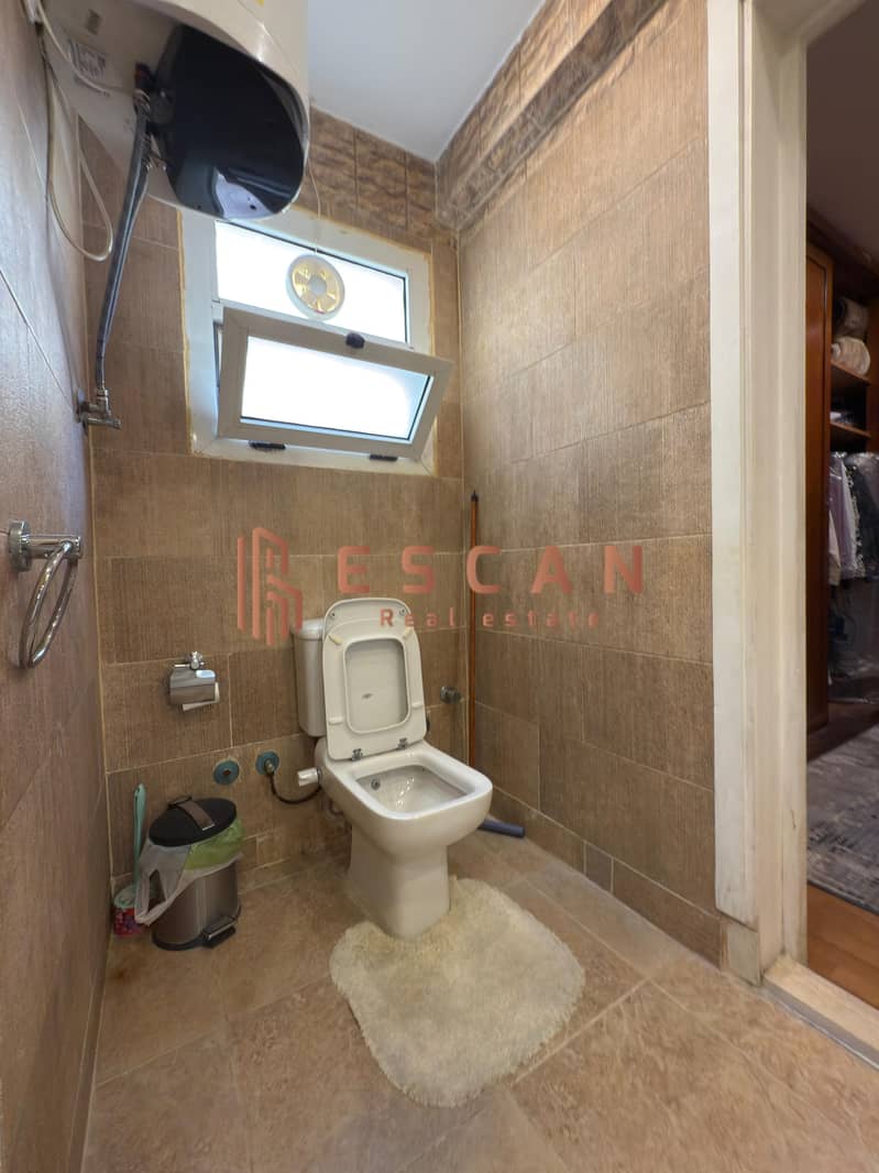 14 U919857 (41). jpg