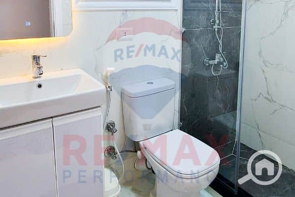 8 WhatsApp Image 2025-08-21 at 12.20. 43 PM (1). JPG