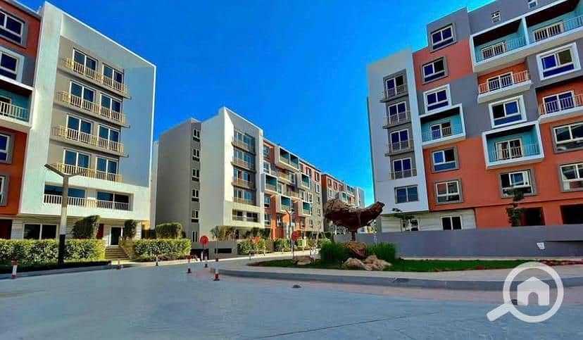 4 7bc6fbce-cf43-401b-84fa-f7b9e3e96c77. jpg