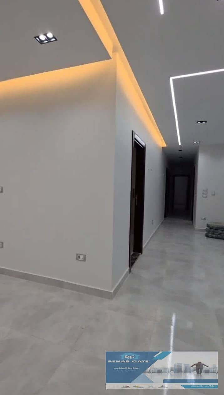 4 05ad26da-0de2-48e0-98f3-d7fc5eb8fa76. jpg