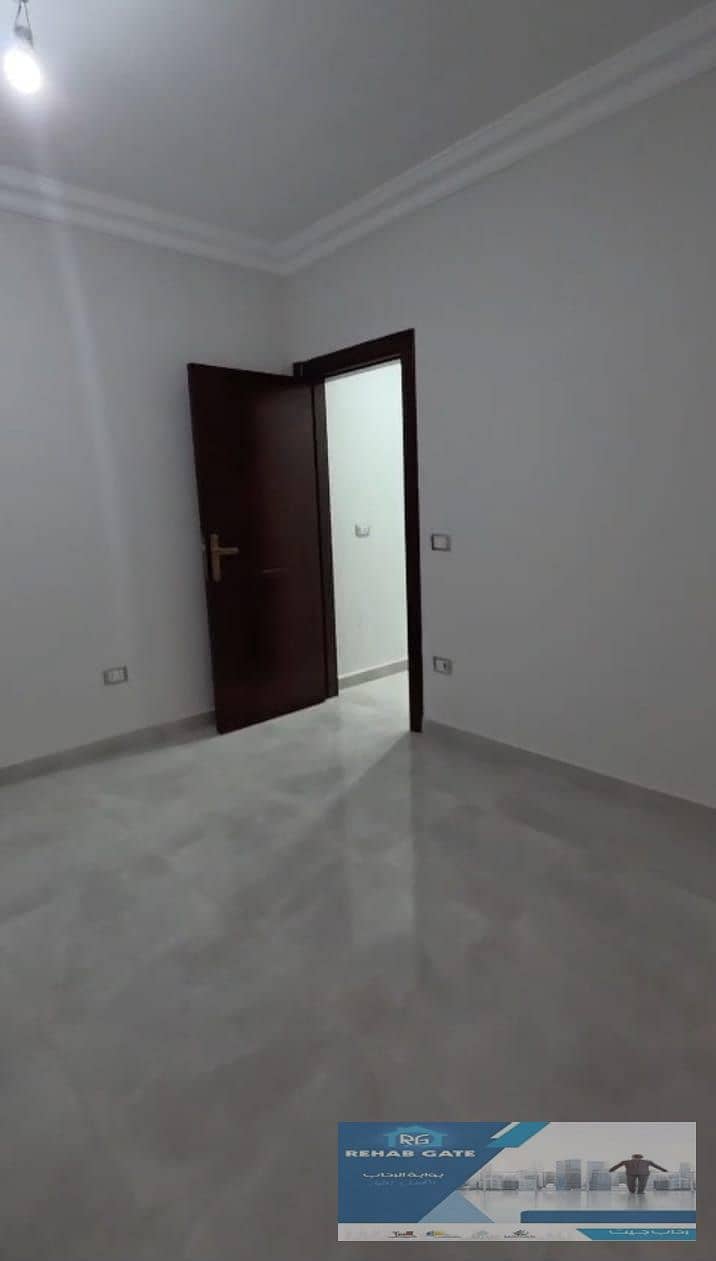 8 41f2ec8a-087a-4284-83ef-b4f62452d8e5. jpg