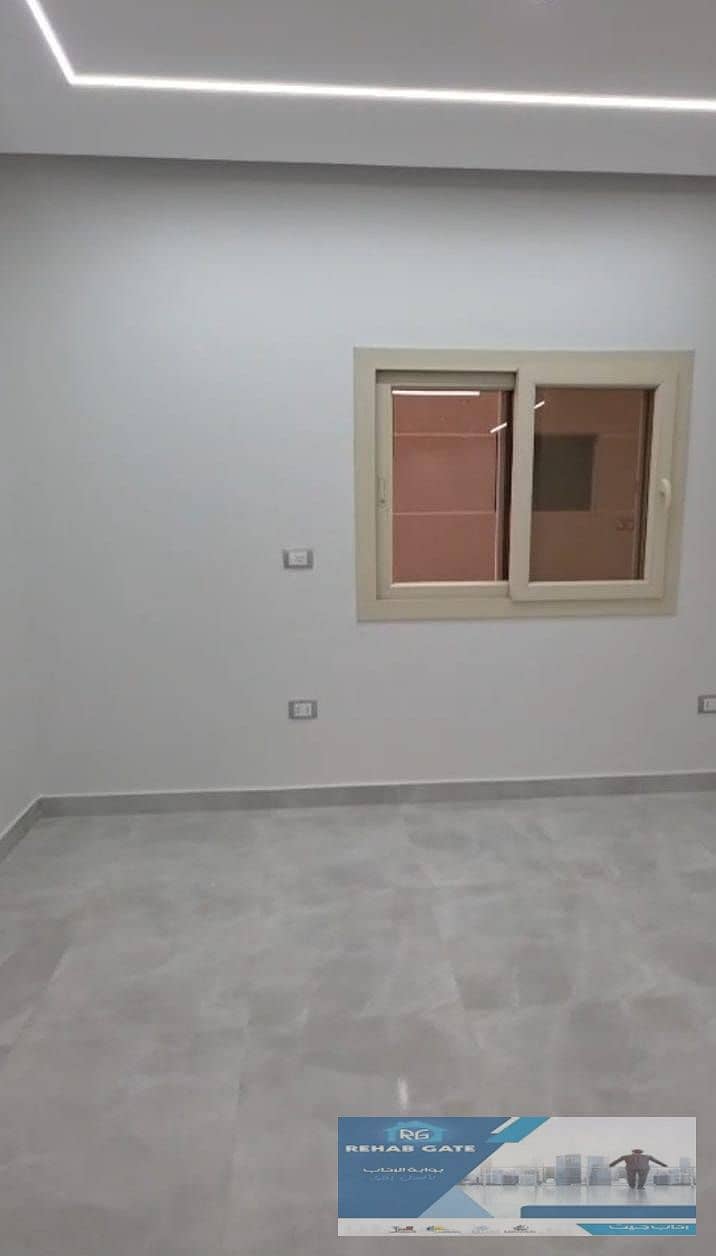 18 a34fcc0a-48d7-4cec-9945-d87041d2d328. jpg